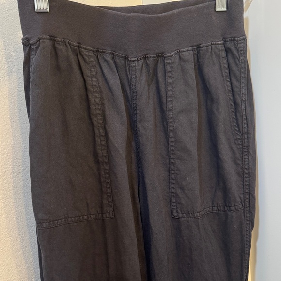 Faherty Charcoal Jogger Pants - Picture 6 of 6